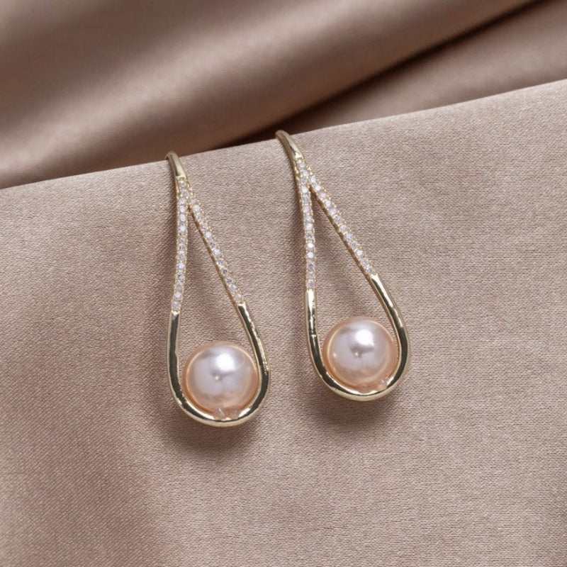 Gyldne perleøreringe - - Earrings - - Fashionfordays